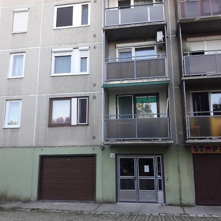 Studio+19 Apartman Казинцбарцика Экстерьер фото